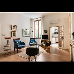  Appartement Plein Centre De ! Chic Et Pratique!